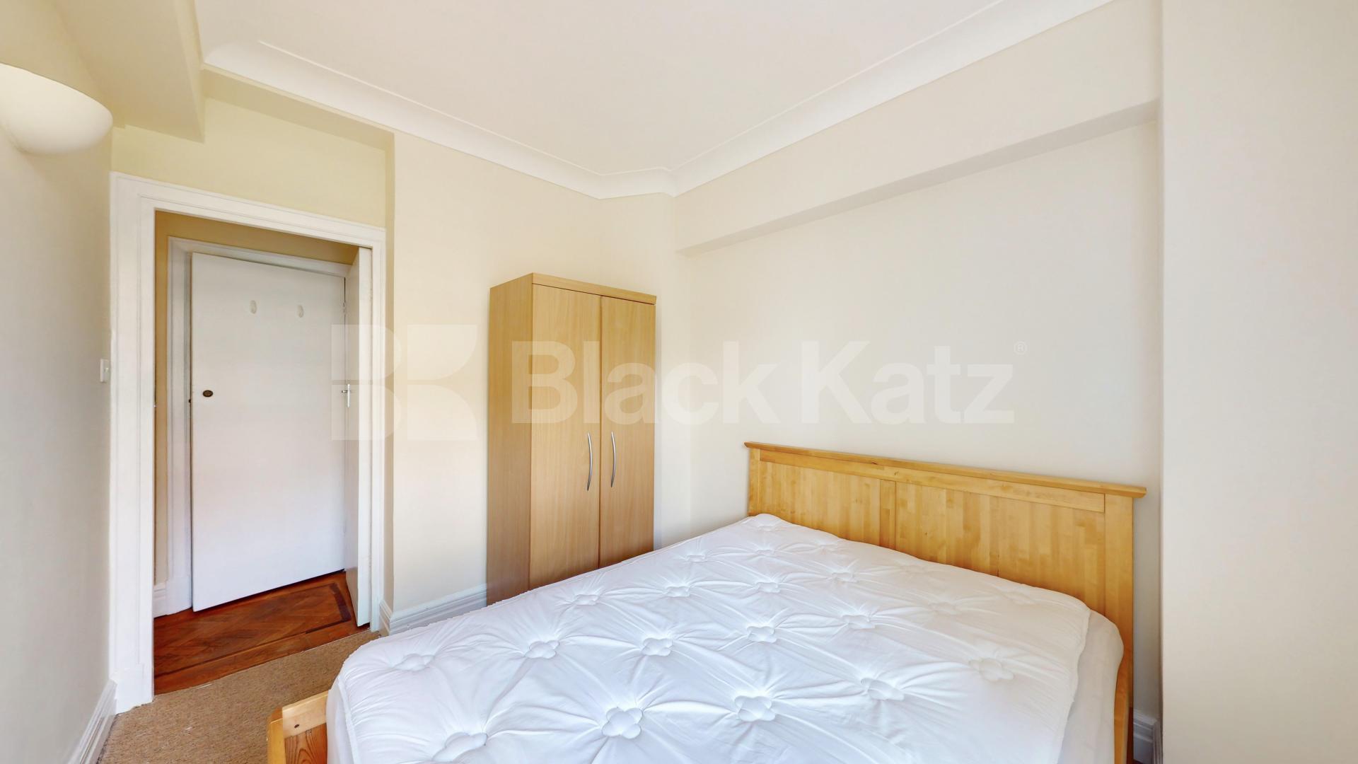 Modern Apartment Northways, College Crescent, Belsize Park